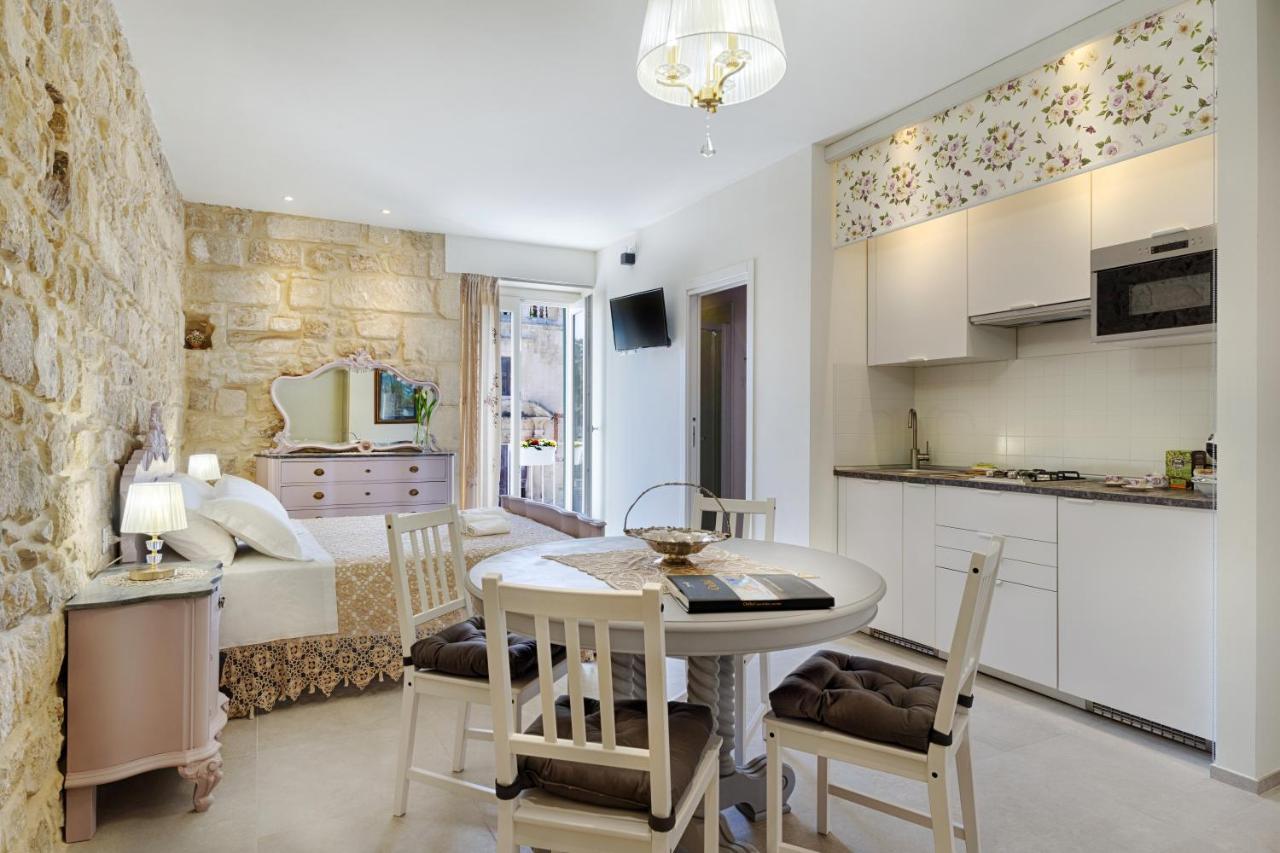 Hyblaliferooms Ragusa Exterior photo